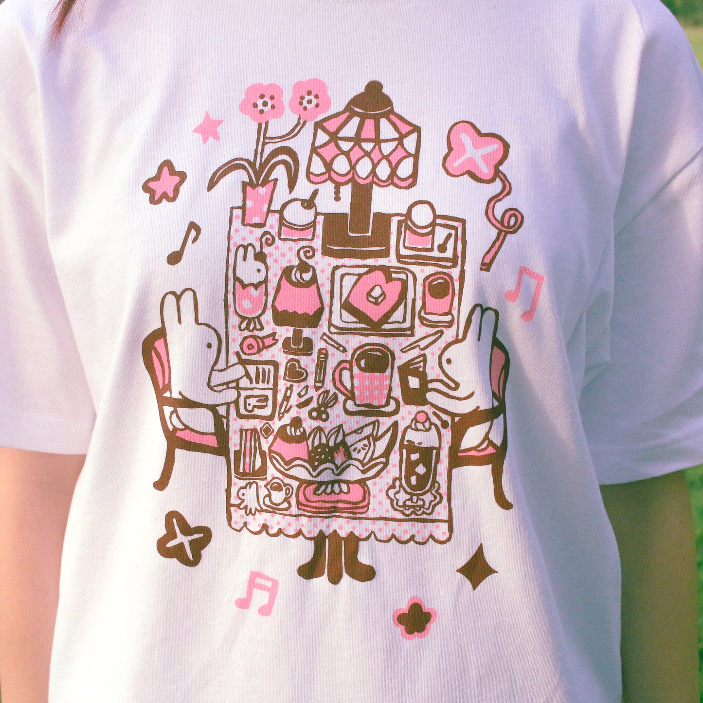 'Day at the Cafe' Tee