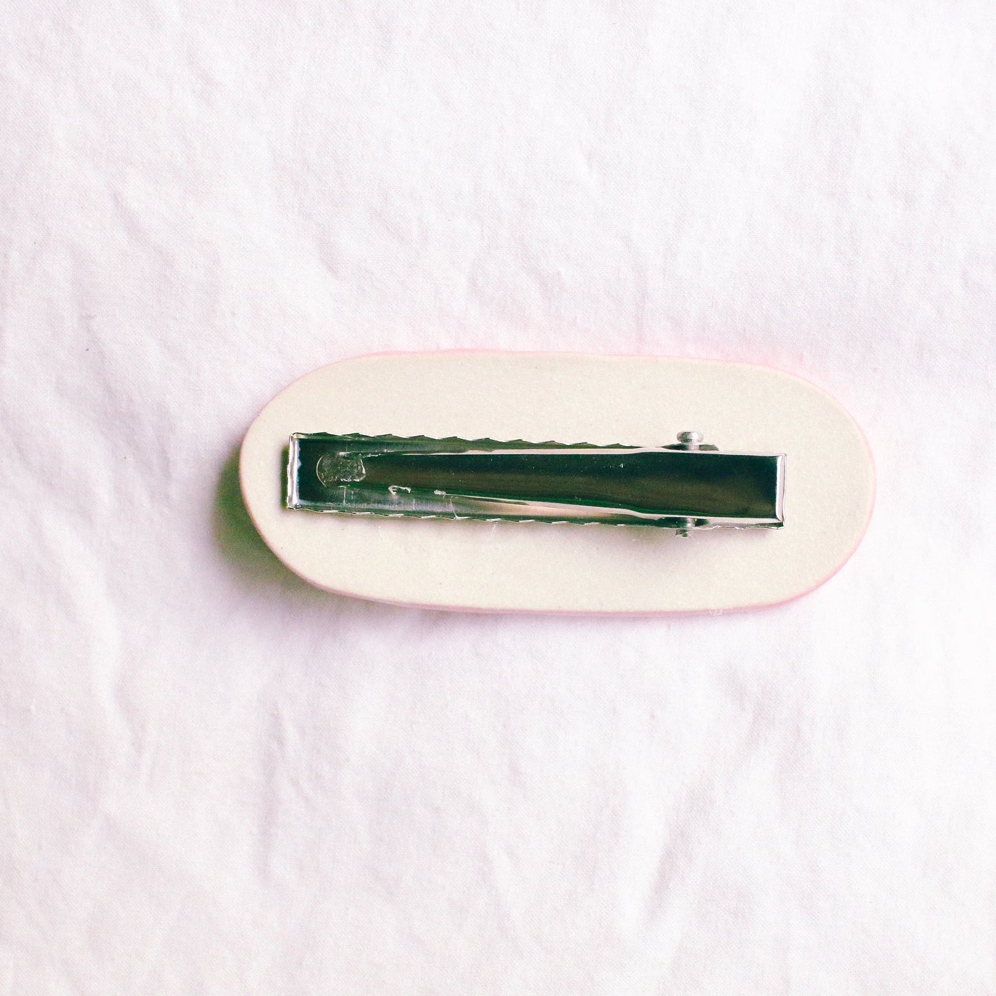 'Pudding Town' Handmade Ceramic Hair Clip (B-grade: Crazing)