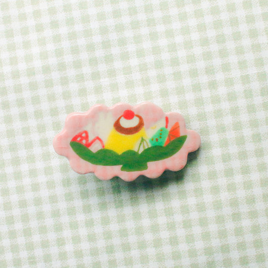 'Pudding a la Mode (Grid)' Handmade Ceramic Hair Clip (B-grade: Crazing)